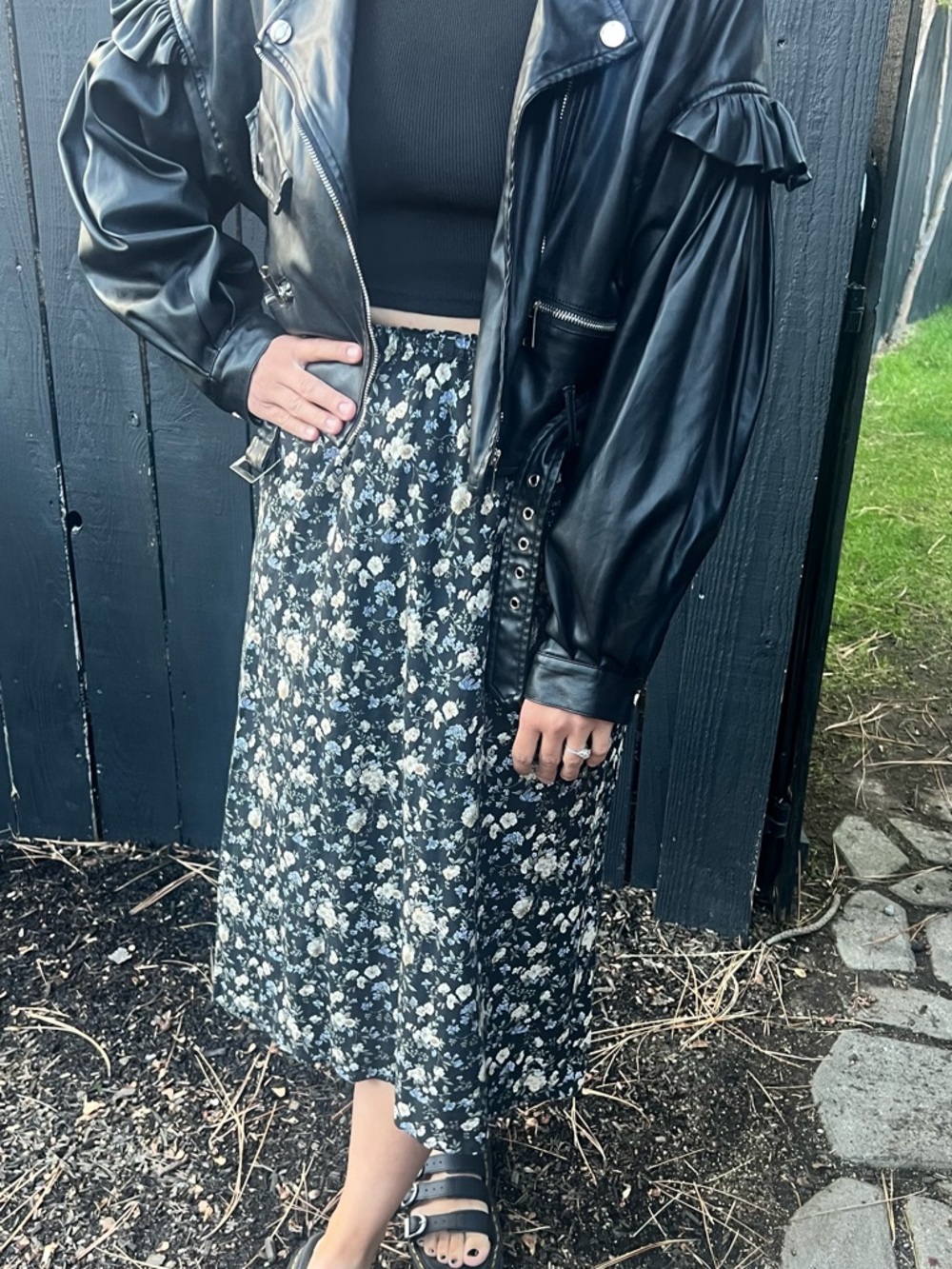 Vintage floral skirt